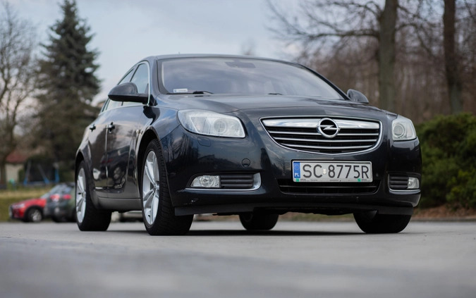 Opel Insignia cena 36900 przebieg: 251000, rok produkcji 2013 z Częstochowa małe 232